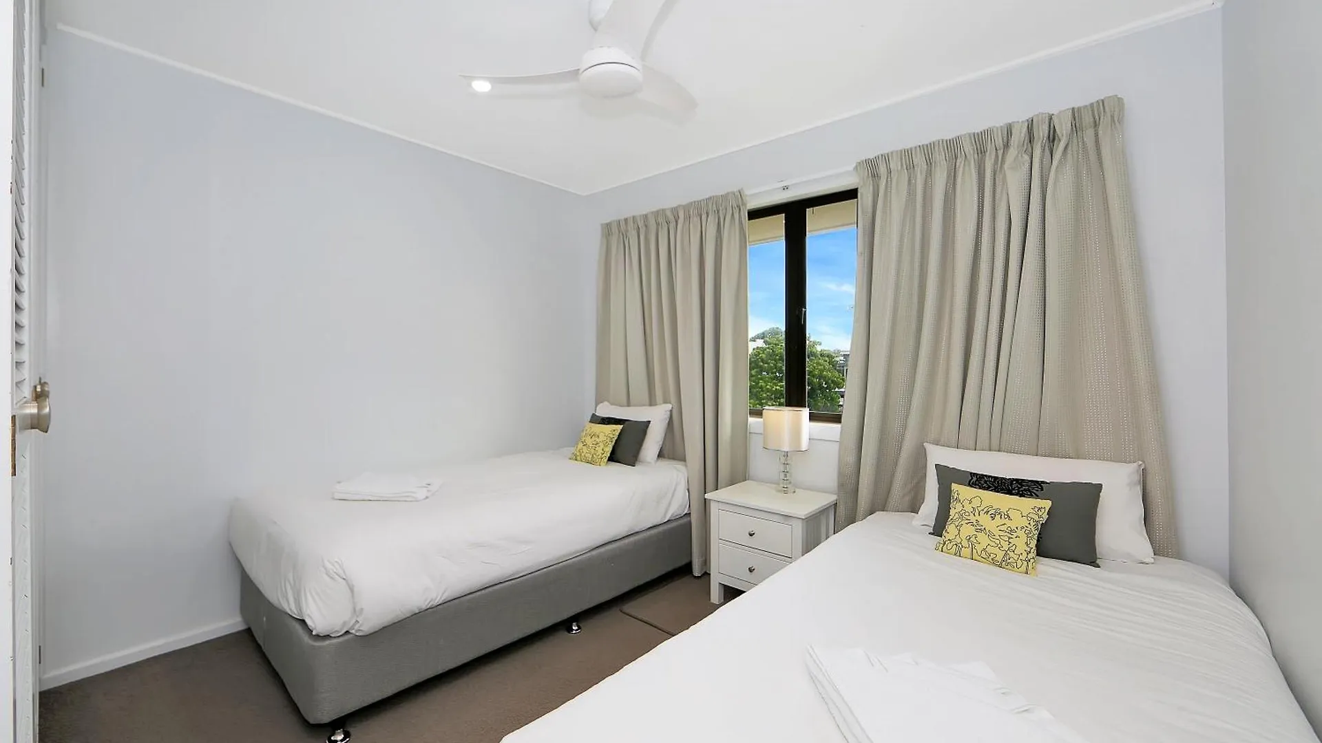 Nautilus Beachside Apartments Bargara 0*,