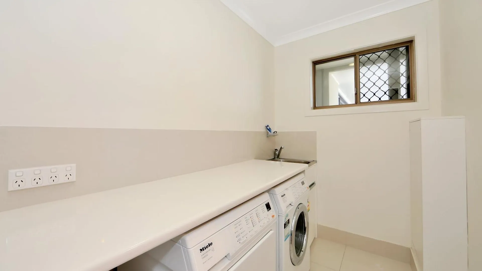 Nautilus Beachside Apartments Bargara