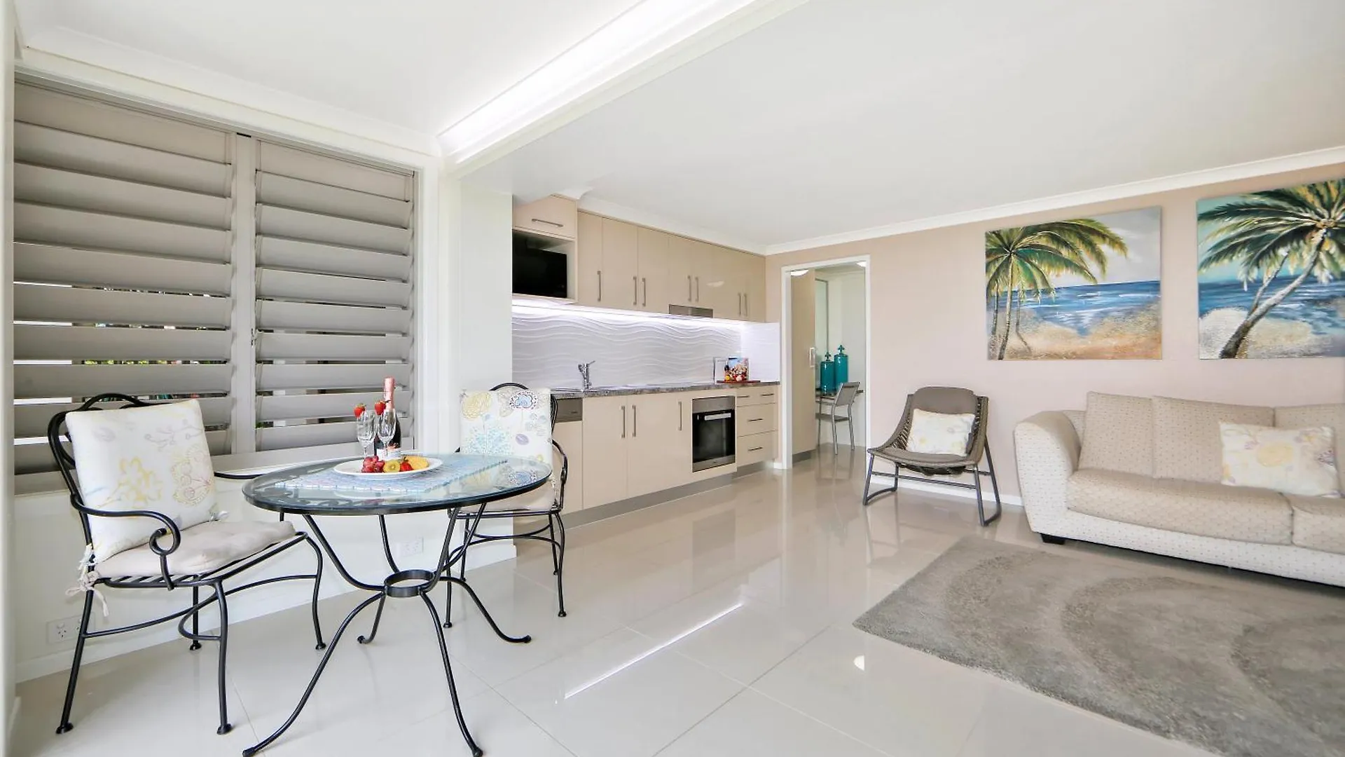 Nautilus Beachside Apartments Bargara