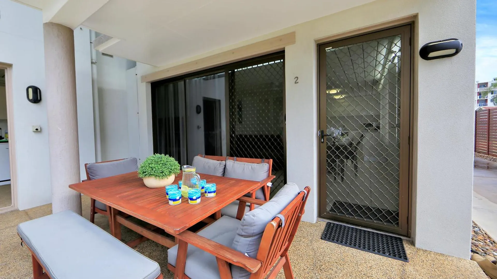 Nautilus Beachside Apartments Bargara Australia