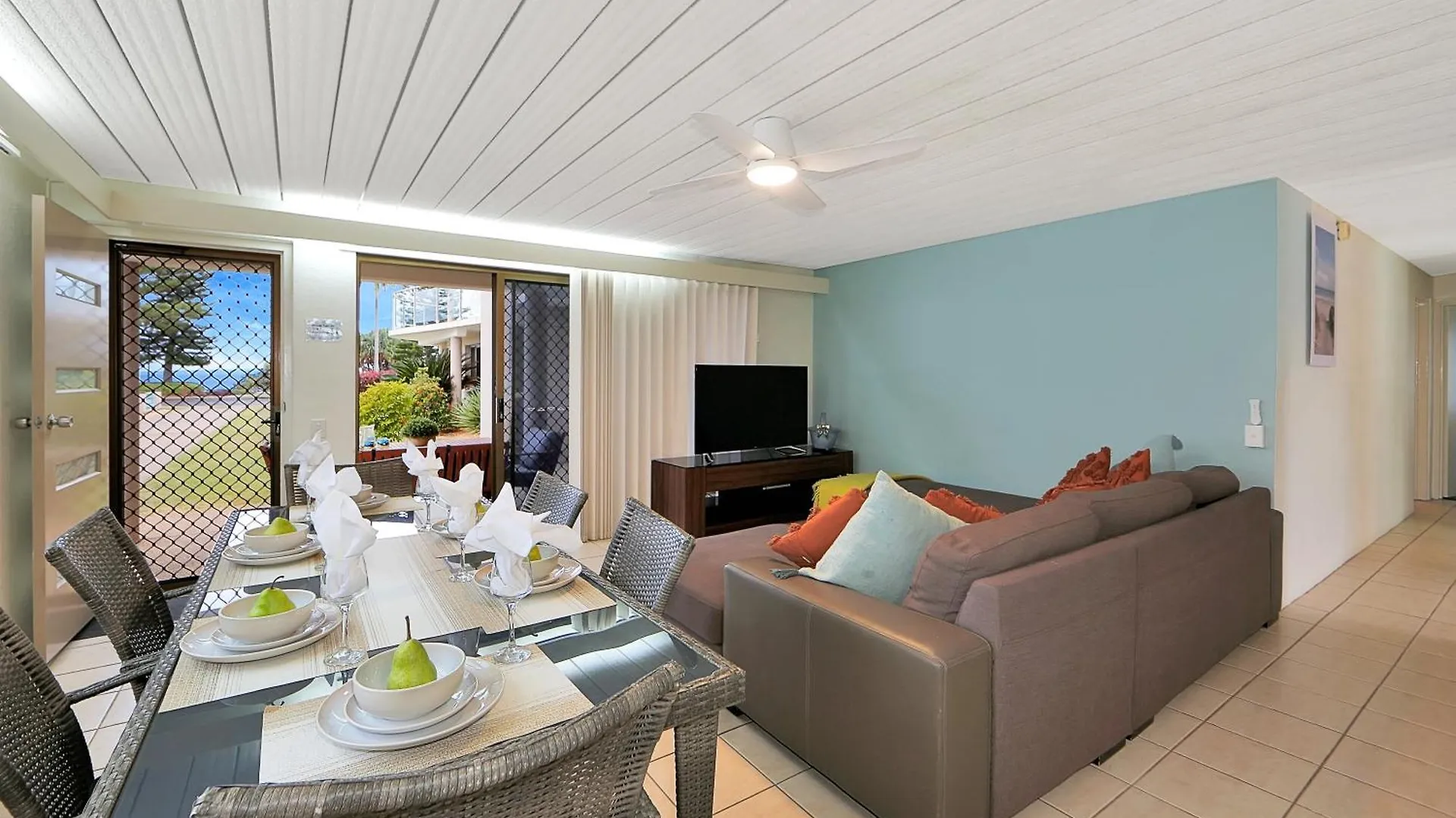 Nautilus Beachside Apartments Bargara