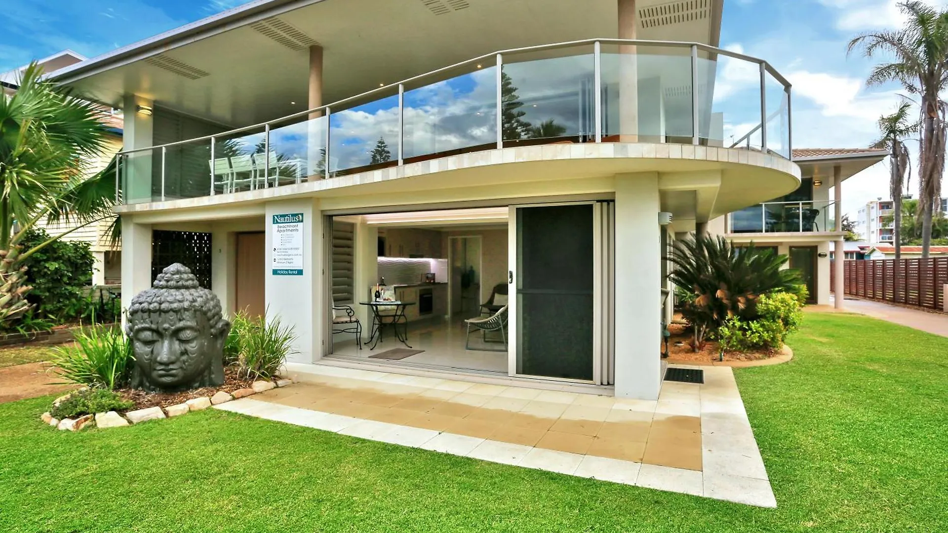 Nautilus Beachside Apartments Bargara 0*,